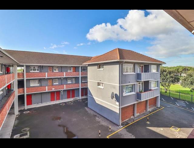 1 BEDROOM PROPERTY TO RENT IN THORNTON